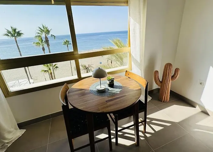 Poseidon -sea Views- *