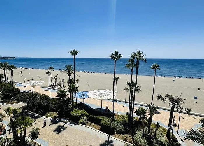 Poseidon -sea Views-