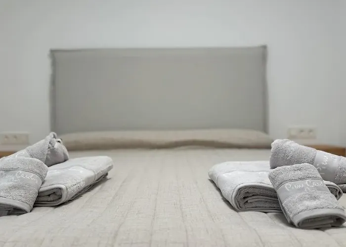 Poseidon -sea Views-